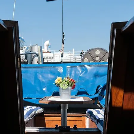 Cosy Boat In Bryggen * ベルゲン